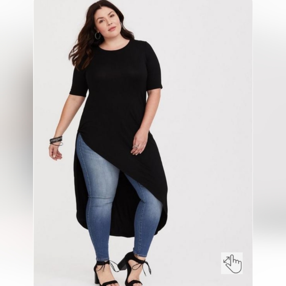 Super Soft Crew Knotted Asymmetrical Tunic Tee